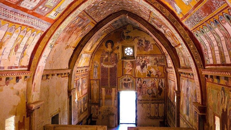 Gli affreschi medievali dell'oratorio di San Pellegrino a Bominaco (L'Aquila)
