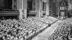 Vatikano II susirinkimo antrosios sesijos uždarymas 1963 gruodžio 4 d.