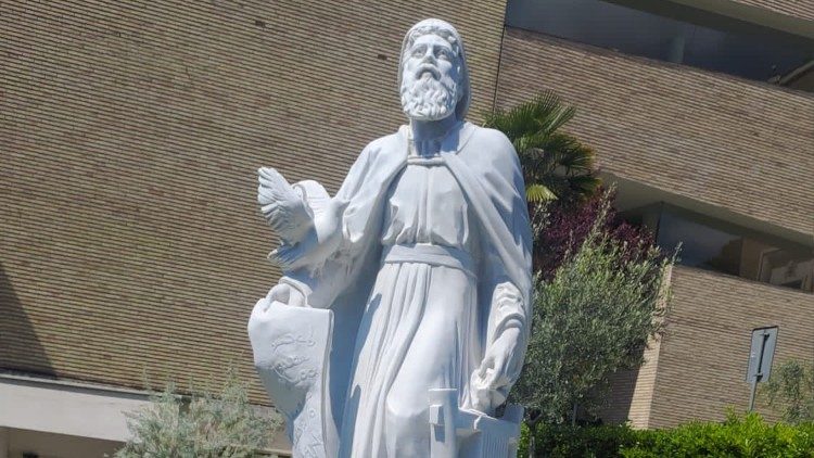 2023.04.19 Il Patriarca di Antiochia dei Siri benedice la Statua di Sant Efrem il Siro nella Pontificia Universita Lateranense 19 aprile 2023