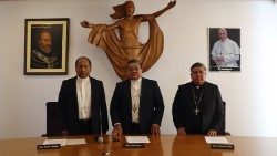 La présidence de la conférence épiscopale bolivienne, le 25 avril 2023. 