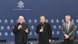 Die Kardinäle Hollerich und Grech stellten sich den Fragen der Journalisten