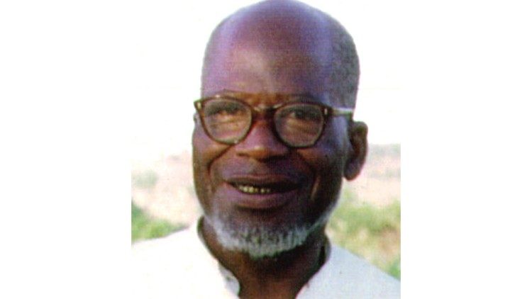 Padre Simon Mpeke