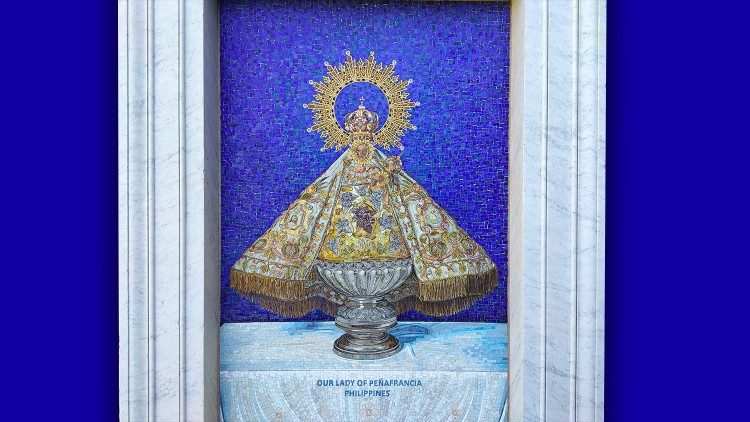 El mosaico dedicado a Nuestra Señora de Peñafrancia, Patrona de Filipinas