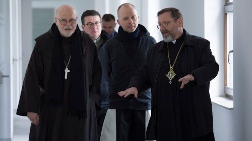 Biskopar från Norden besöker Ukraina i solidaritet