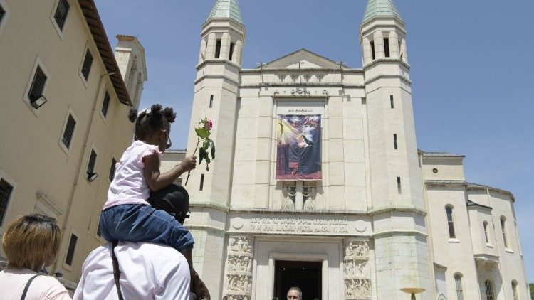 Pilgrims flock to Cascia, Italy, to pray for St. Rita's intercession