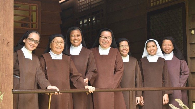 Carmel Nuns from Infanta, Quezon, Philippines (courtesy of Sr. Dulce Inlayo)