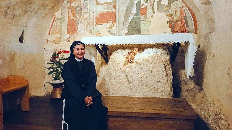 
                    Filipina Franciscan Sister: Witnessing and valuing the virtue of charity  
                