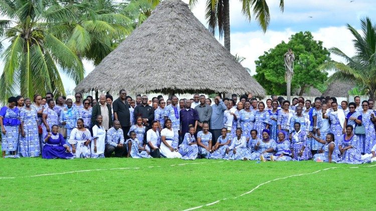 Wanawake Wakatoliki Tanzania wawe wajenzi wa familia ya Kikristo
