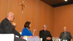 El informe “Para dar luz” es el primer informe sobre la pederastia en la Iglesia en España que se presenta en público.