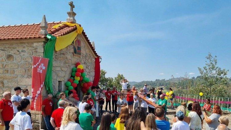 Il passaggio del pellegrinaggio dei simboli della Gmg nella diocesi di Lamego