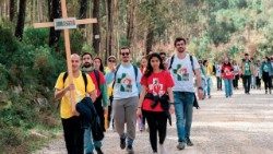 Tineri pelerini în drum spre Portugalia pentru a partcipa la Ziua Mondială a Tinerilor 
