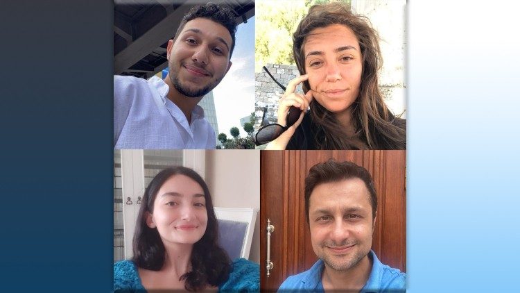 2023.07.28 Quattro giovani armeni cattolici che parteciperanno alla GMG