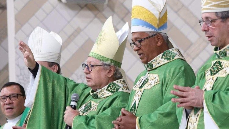 Bispos presentes na Conferência CHARIS BRASIL