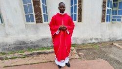  Le père Paul Sanogo, prêtre enlevé dans le diocèse de Minna, au Nigeria. 