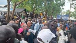 2023.08.16Il cardinale Parolin incontra a Malakal, in Sud Sudan, i rifugiati e gli sfollati