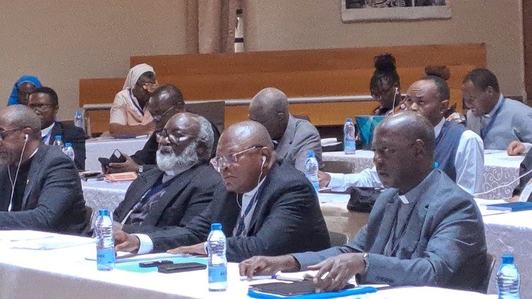 2023.08.17 African delegates to the Synod in October meet in Nairobi