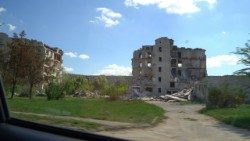 Gli edifici distrutti di Izyum