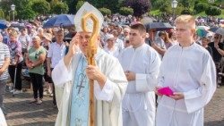 Sisački biskup Vlado Košić predvodio je 14. hodočašće vjernika Sisačke biskupije u Mariju Bistricu