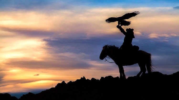 Jäger mit Falke in der Mongolei