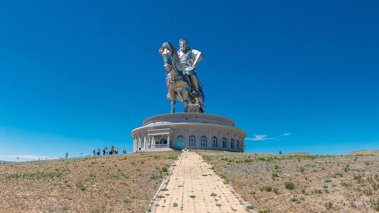 Statue de Gengis Khan, à l'est d'Oulan-Bator