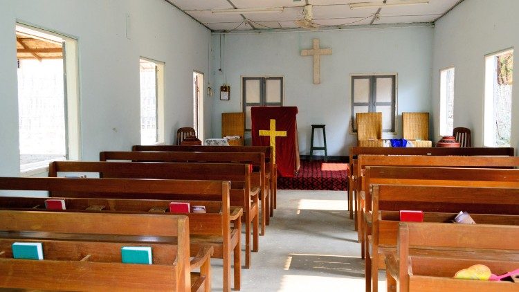 Iglesia en Myanmar.