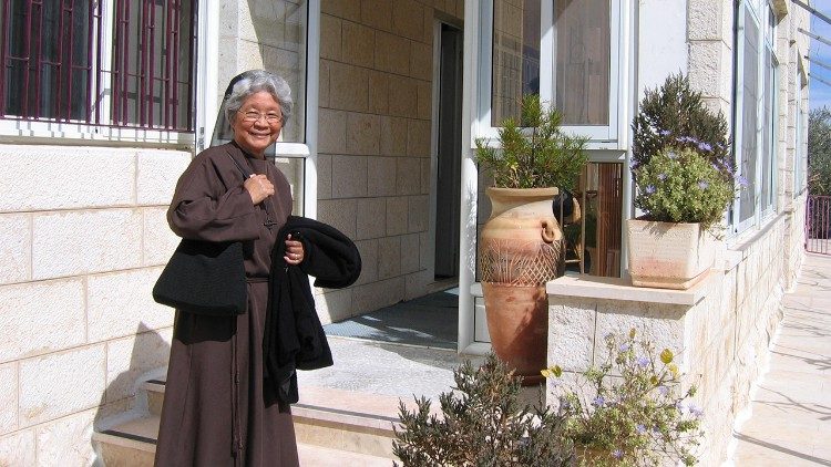 Hermana Rose Mesa, ESF (Hermanas Franciscanas de la Eucaristía), fundadora del Holy Child Program