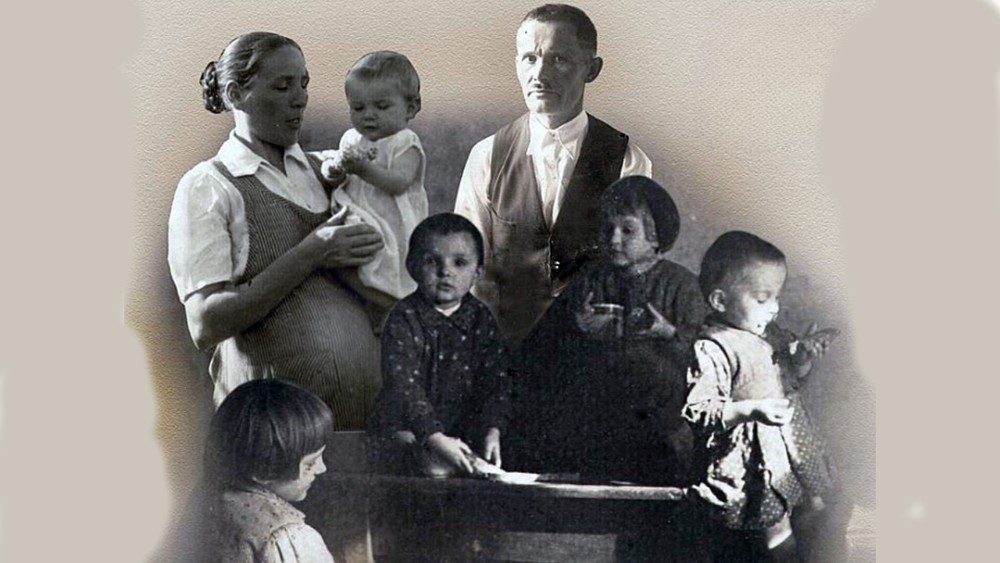 Familjen Ulma, som dödades av nazisterna 1944 för att ha gömt judar på sin gård, saligförklaras söndagen den 10 september i sin hemby i Polen.  