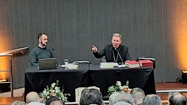 Pronunciamento de Dom Aurelio Garcia no Congresso Internacional Teológico-Litúrgico realizado a PUCRS