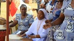 Mulheres africanas em uma celebração na Tanzânia