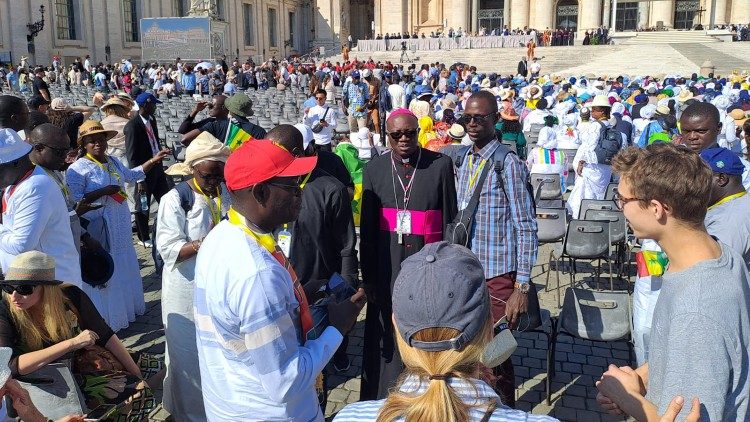 Les pèlerins sénégalais participant à l’édition 2023 du pèlerinage national aux lieux saints de la chrétienté catholique.