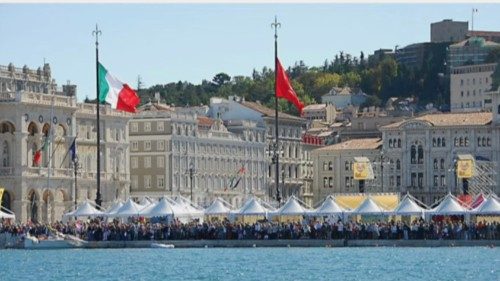 Papa Francesco a Trieste per chiudere la Settimana Sociale dei Cattolici in Italia