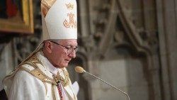 الكاردينال بارولين يحتفل بالقداس في كاتدرائية براتيسلافا ويتحدث عن معنى الصليب في حياتنا