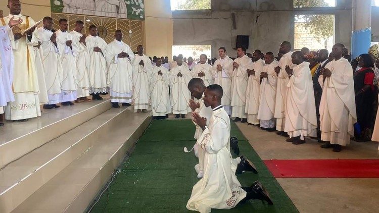 Angola. Bispo de Ondjiva destaca crescimento da diocese nos 45