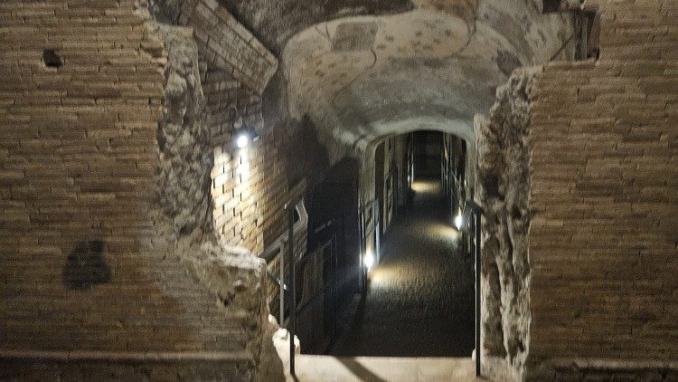 Der alter Eingang in die Domitilla-Katakomben