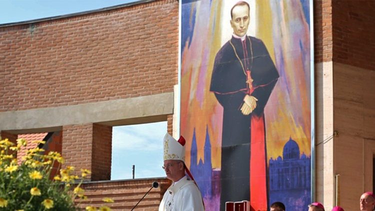 Homilija nadbiskupa Dražena Kutleše na proslavi 25. obljetnice beatifikacije Alojzija Stepinca