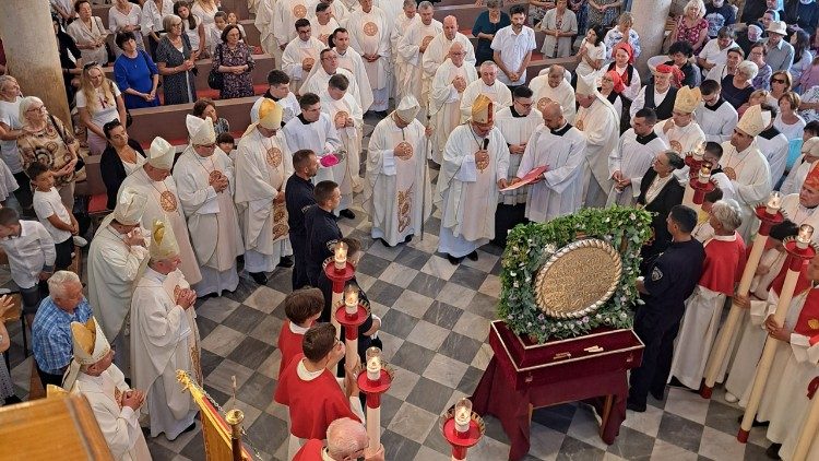 Proslava sv. Mihovila o 725. obljetnici osnutka Šibenske biskupije (Foto: Neno Kužina)