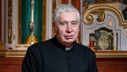 Nuovo-vescovo-di-Subotica-mons.-Ferenc-Fazekasaem.jpg