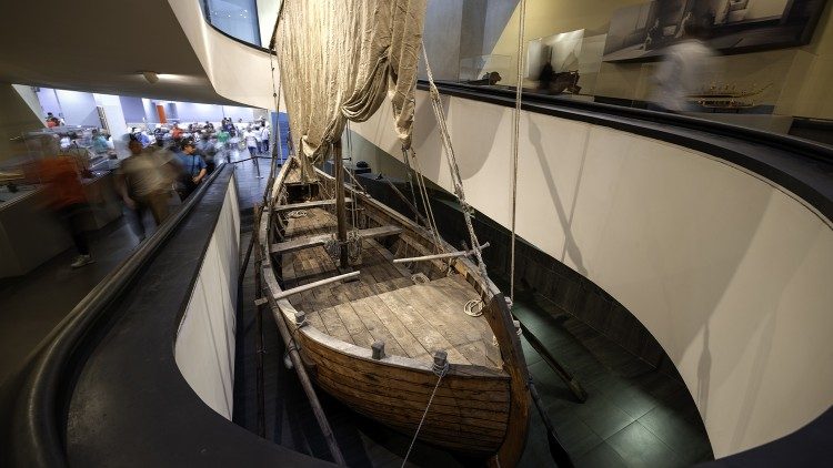 La Barca di Pietro esposta ai Musei Vaticani