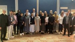 Gruppenfoto der Teilnehmer am Gespräch Evangelisierung und Synodalität - missio Aachen (Fotos: Sabrina Wiesen) 