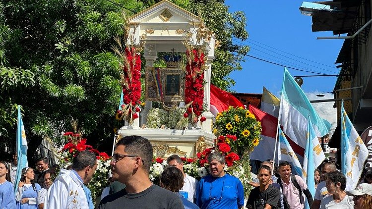 Peregrinación mariana junto  la Virgen de la Consolación en Táriba – Venezuela. 