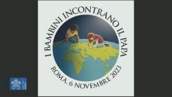 The logo for the event "Learning from children". The writing, in Italian reads: the children meet the Pope and the date of the event