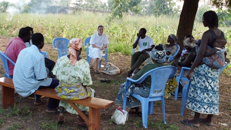 Missionarie  au Togo un moment de rencontre
