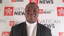 Père Odilon FALADE, responsable de la commission diocésaine des Ceb à Cotonou