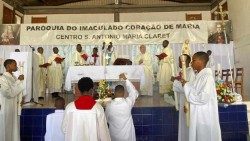 Celebração na Paróquia do Imaculado Coração de Maria, em Angola