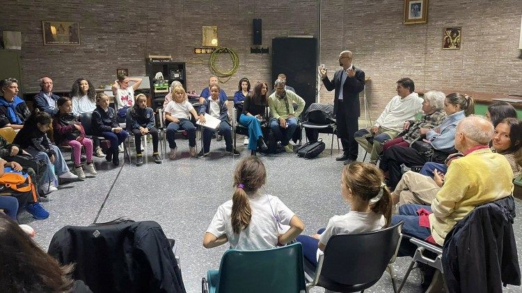 Uno dei 462 incontri con i missionari di Italia Solidale-Mondo Solidale organizzati in tutte le regioni, dal 20 al 30 ottobre