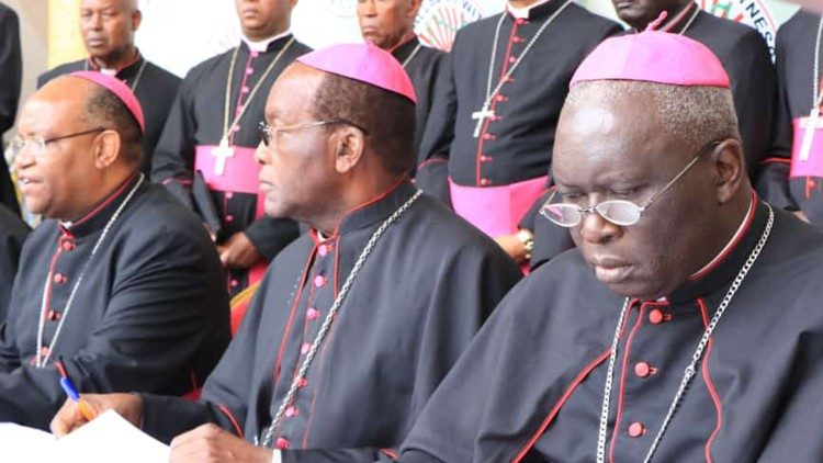 Bispos da Conferência Episcopal  do Quénia