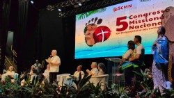 A sessão solene de abertura do 5º Congresso Missionário Nacional - Manaus (AM)