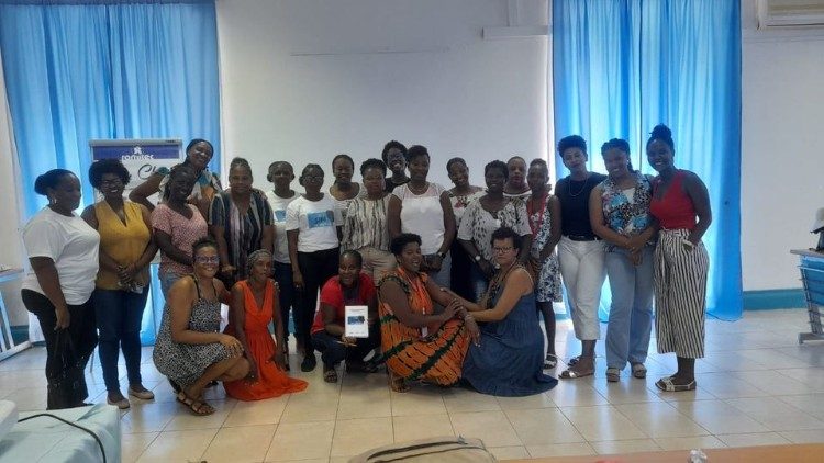 Cabo Verde - Mulheres associadas na luta contra a violência baseada no género