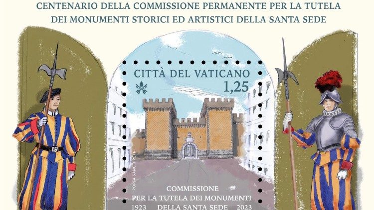 Poštovní známka vydaná ke 100. výročí založení Stálé komise pro ochranu historických a uměleckých památek Svatého stolce 