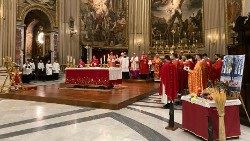 El cardenal Parolin durante la homilía de la misa en conmemoración de las víctimas del Holodomor en Ucrania